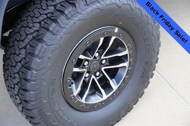 new 2025 Jeep Wrangler car, priced at $48,926