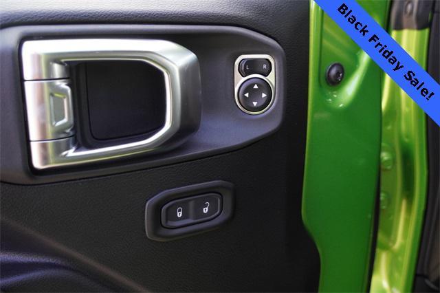 new 2025 Jeep Wrangler car, priced at $48,926