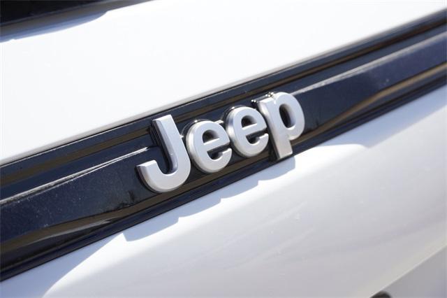 new 2025 Jeep Grand Cherokee L car, priced at $44,156