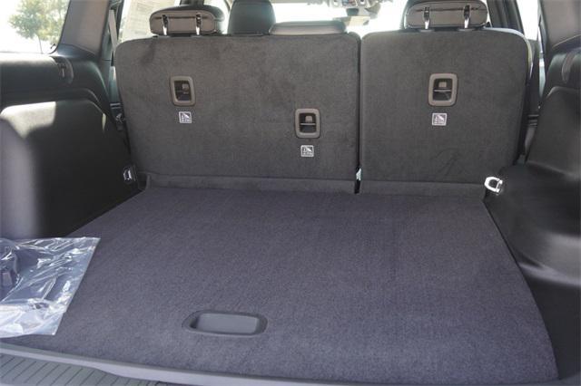 new 2025 Jeep Grand Cherokee car, priced at $40,726