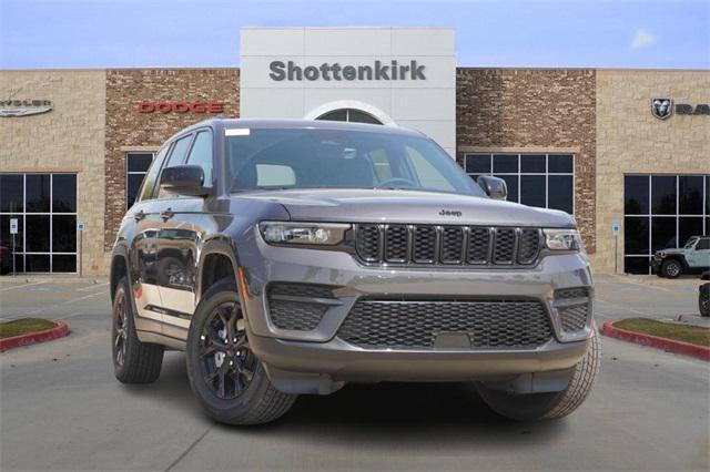 new 2025 Jeep Grand Cherokee car, priced at $40,726