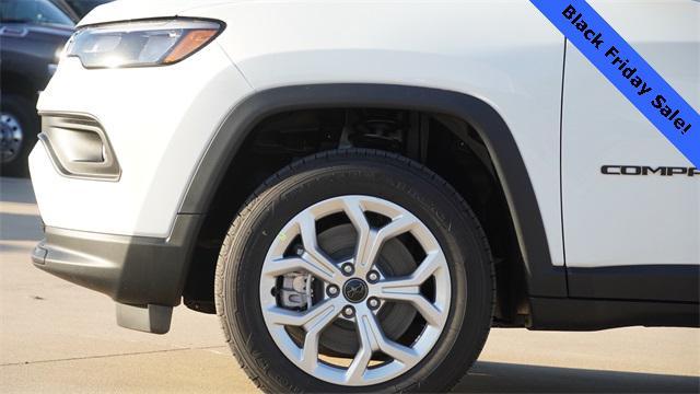 new 2026 Jeep Compass car, priced at $27,490