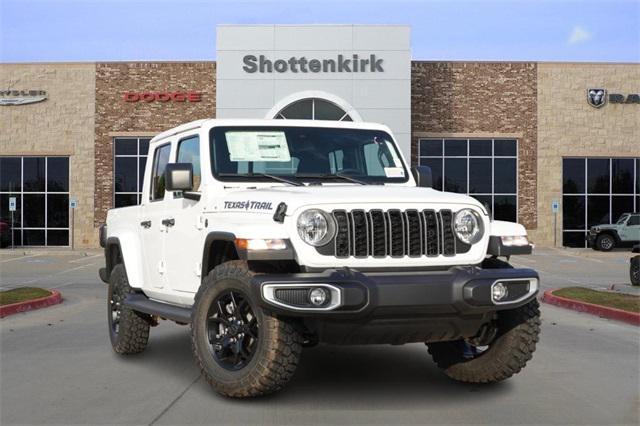 new 2025 Jeep Gladiator car, priced at $45,171