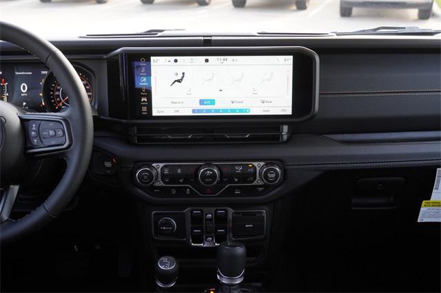new 2025 Jeep Gladiator car, priced at $45,171
