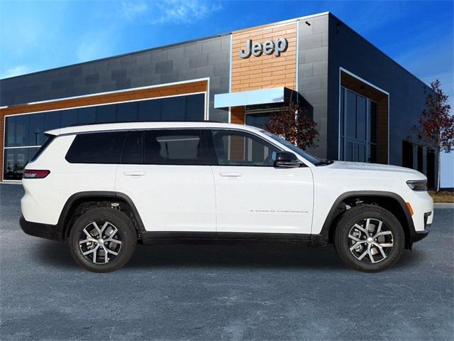 new 2025 Jeep Grand Cherokee L car, priced at $43,455