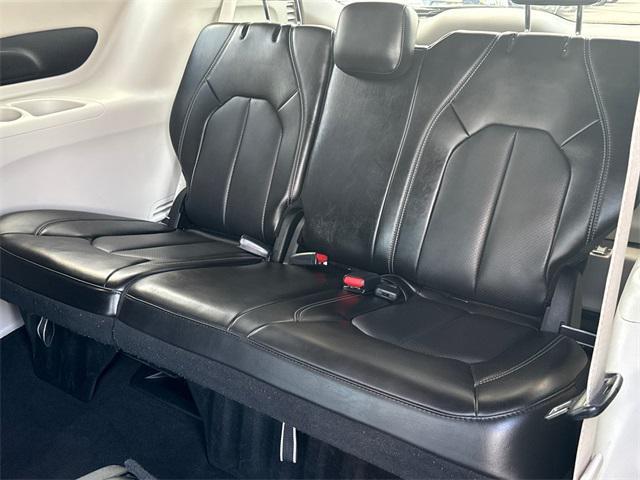 used 2023 Chrysler Pacifica car, priced at $25,977