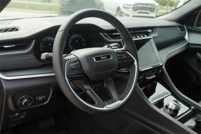 new 2025 Jeep Grand Cherokee car, priced at $36,366