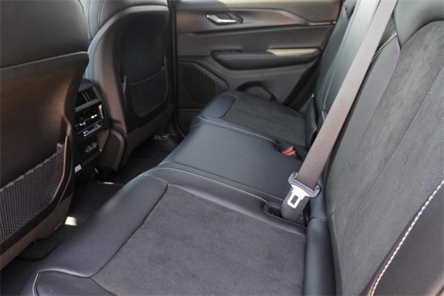new 2025 Jeep Grand Cherokee car, priced at $39,722
