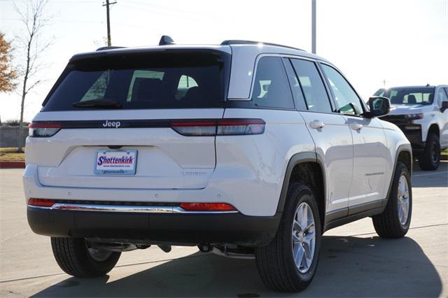 new 2025 Jeep Grand Cherokee car, priced at $34,655