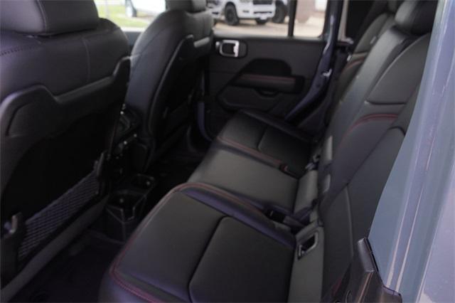 new 2025 Jeep Gladiator car, priced at $54,975