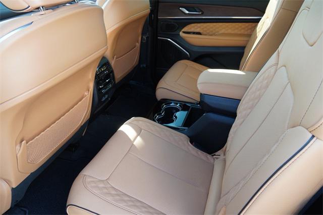 new 2025 Jeep Grand Cherokee L car, priced at $57,791