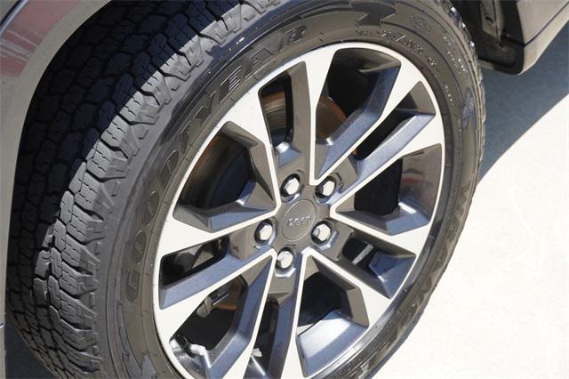 used 2021 Jeep Grand Cherokee L car, priced at $28,988