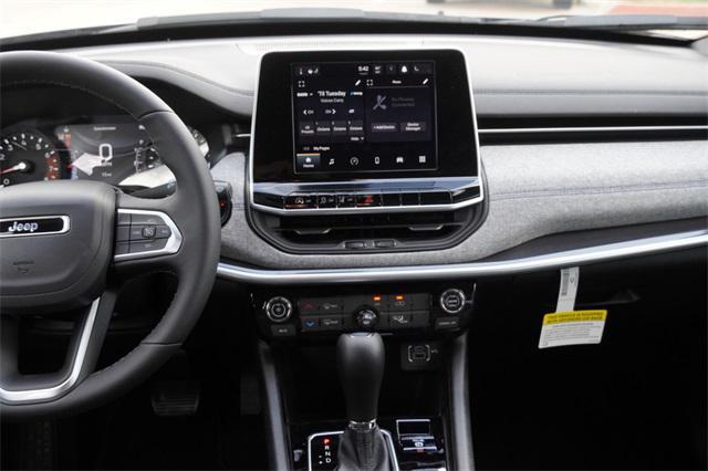 new 2025 Jeep Compass car, priced at $26,331