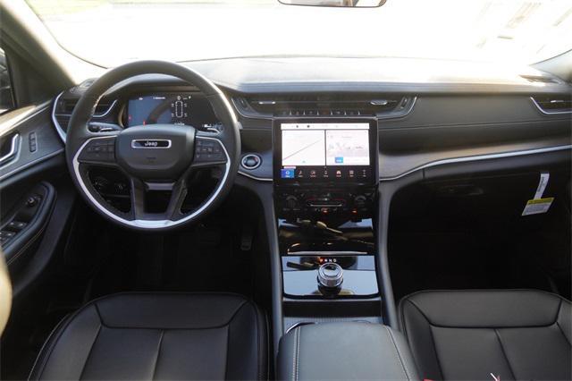 new 2025 Jeep Grand Cherokee L car, priced at $40,026