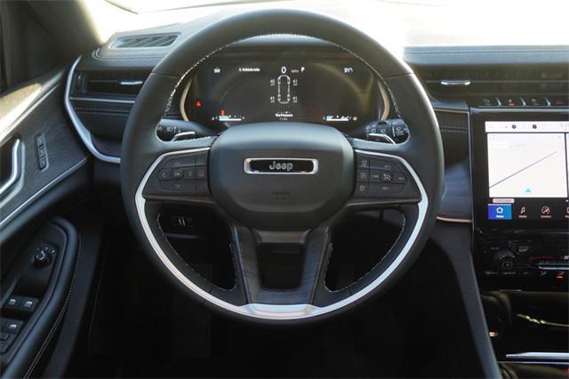 new 2025 Jeep Grand Cherokee L car, priced at $40,026
