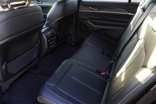 new 2025 Jeep Grand Cherokee L car, priced at $40,026