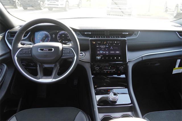 new 2025 Jeep Grand Cherokee L car, priced at $37,040