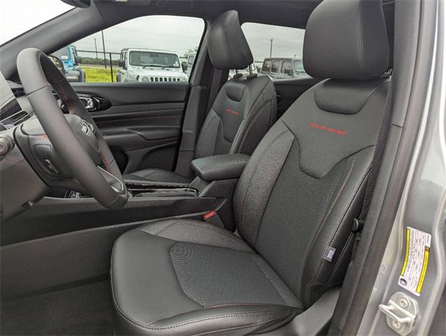 new 2023 Jeep Compass car, priced at $32,485