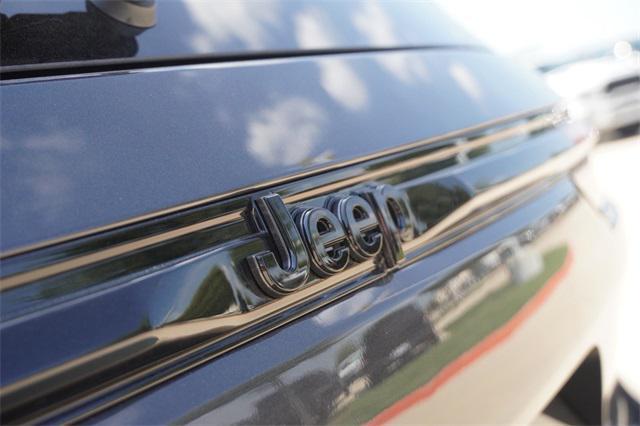 new 2025 Jeep Grand Cherokee car, priced at $47,959