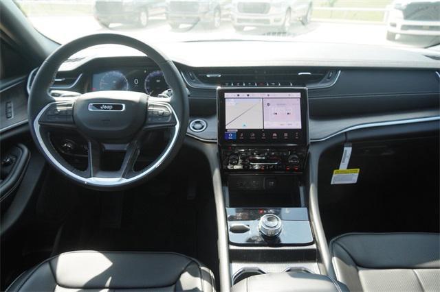 new 2025 Jeep Grand Cherokee car, priced at $47,959