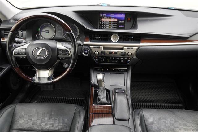 used 2017 Lexus ES 300h car, priced at $19,870
