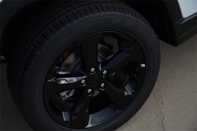 new 2025 Jeep Grand Cherokee car, priced at $40,867