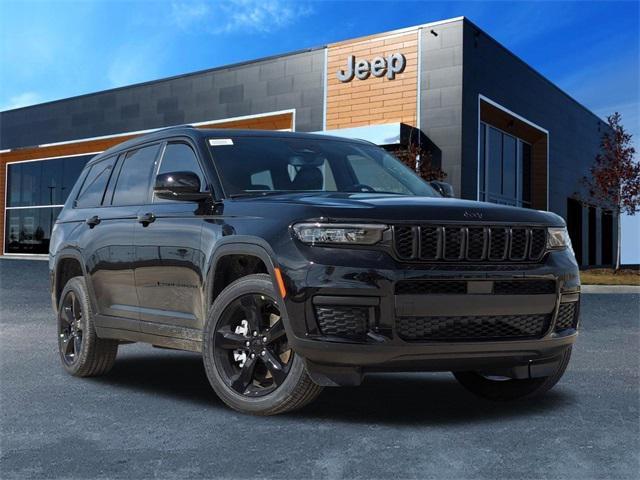 new 2024 Jeep Grand Cherokee L car, priced at $37,985