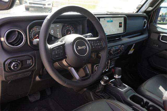 new 2025 Jeep Gladiator car, priced at $38,980