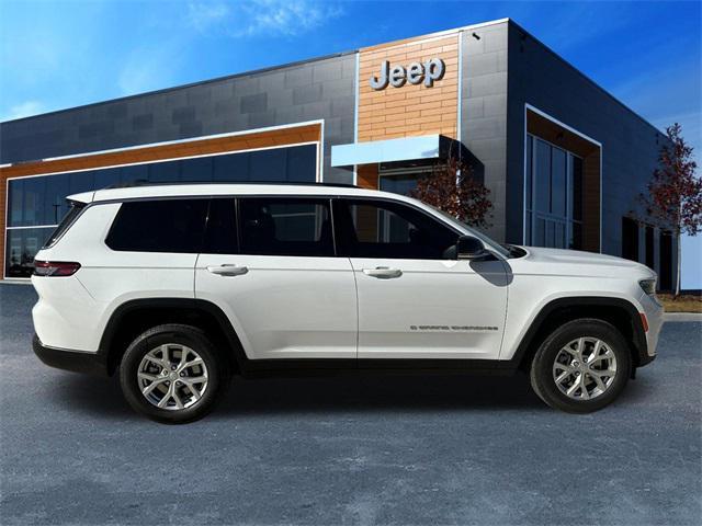 new 2024 Jeep Grand Cherokee L car, priced at $44,863