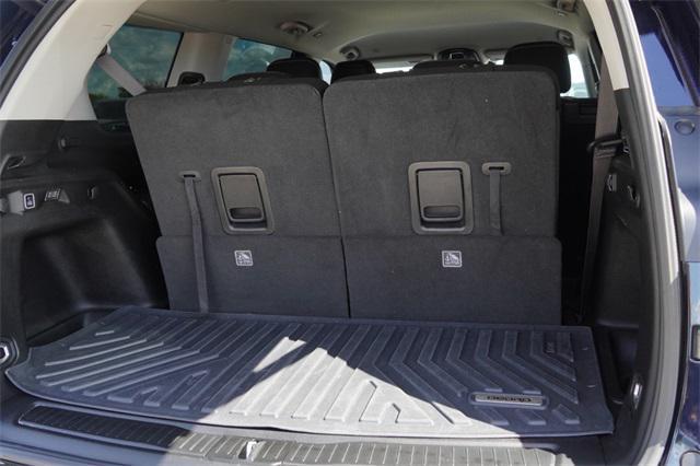 used 2023 Jeep Grand Cherokee L car, priced at $25,588