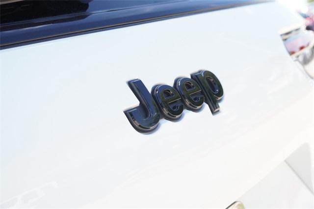 new 2025 Jeep Grand Cherokee L car, priced at $48,620