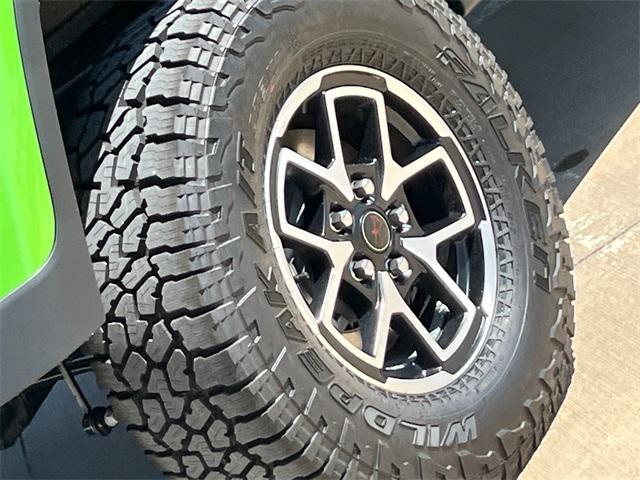 new 2025 Jeep Gladiator car, priced at $51,536
