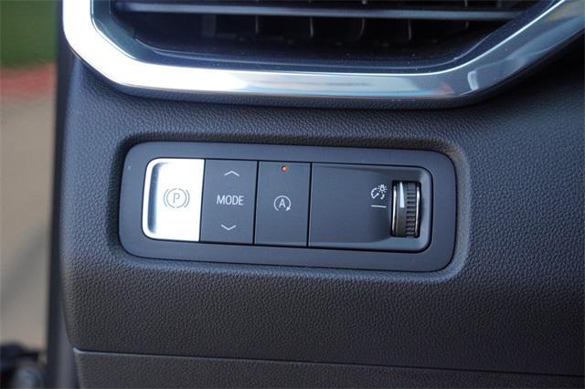 used 2024 GMC Acadia car, priced at $40,188