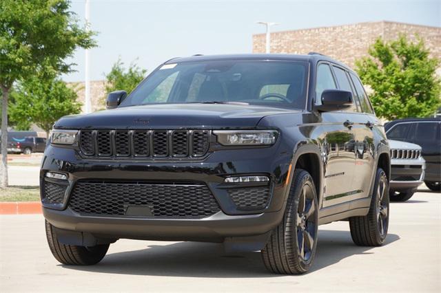 new 2025 Jeep Grand Cherokee car, priced at $42,672