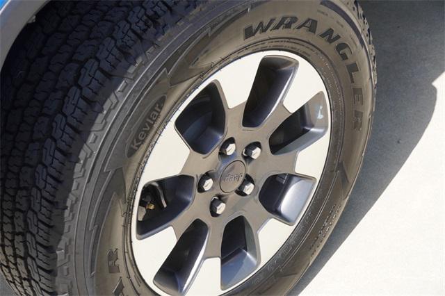 used 2021 Jeep Wrangler Unlimited car, priced at $35,288