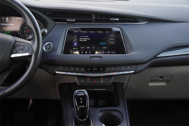used 2022 Cadillac XT4 car, priced at $27,987