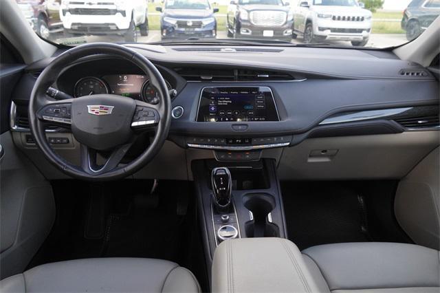 used 2022 Cadillac XT4 car, priced at $27,987