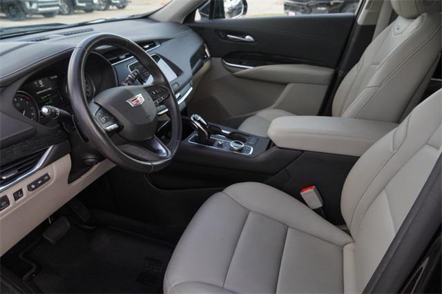 used 2022 Cadillac XT4 car, priced at $27,987