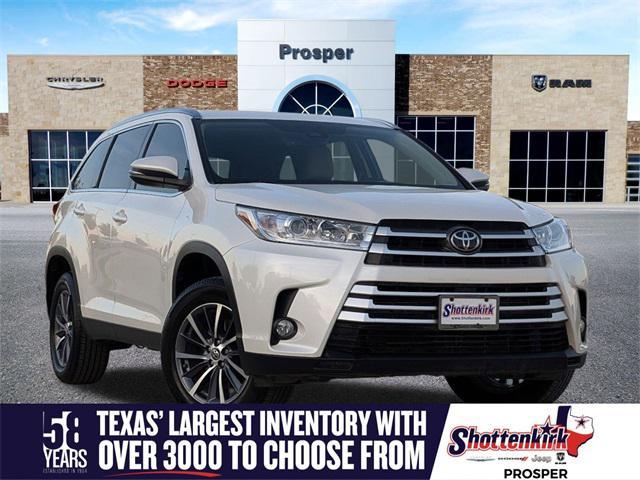 used 2019 Toyota Highlander car, priced at $21,999