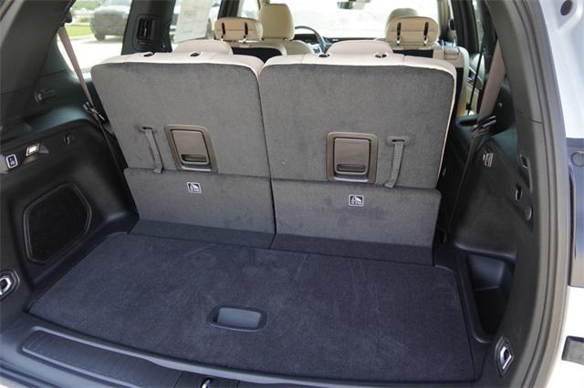 new 2025 Jeep Grand Cherokee L car, priced at $46,656