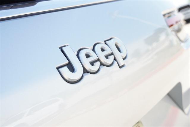 new 2025 Jeep Grand Cherokee L car, priced at $46,656