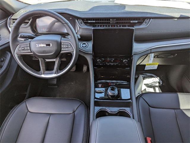 new 2024 Jeep Grand Cherokee car, priced at $40,655