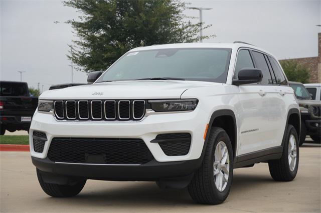 new 2025 Jeep Grand Cherokee car, priced at $39,292