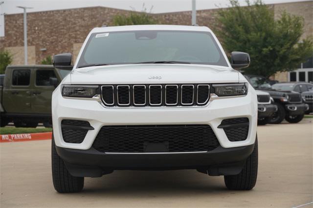 new 2025 Jeep Grand Cherokee car, priced at $39,292