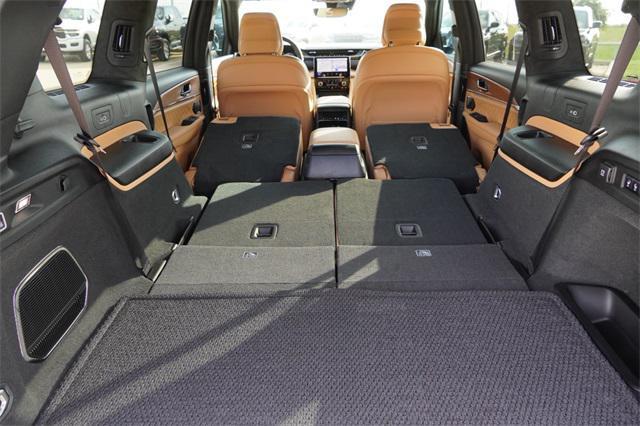 new 2025 Jeep Grand Cherokee L car, priced at $63,556