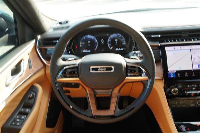 new 2025 Jeep Grand Cherokee L car, priced at $63,556