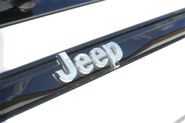 used 2023 Jeep Grand Cherokee car, priced at $29,344