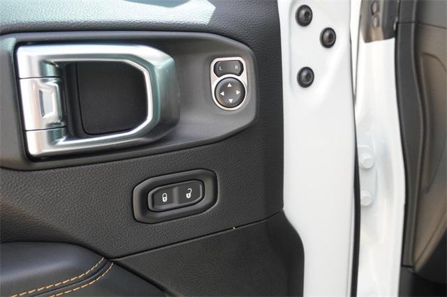 new 2025 Jeep Wrangler car, priced at $52,025