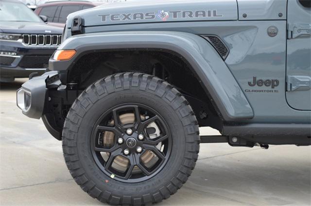 new 2025 Jeep Gladiator car, priced at $44,122