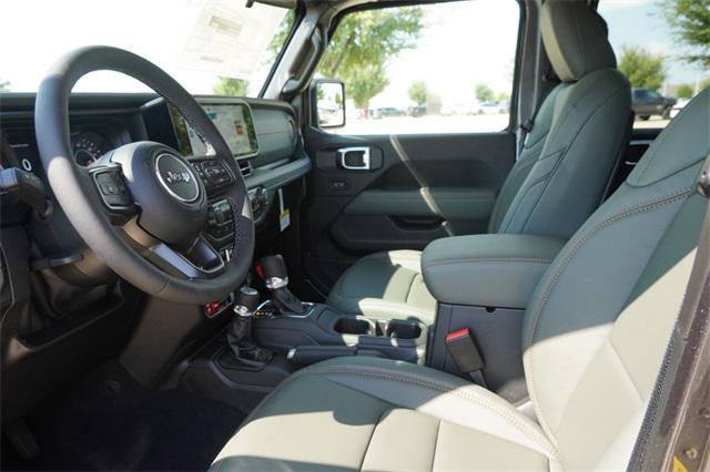 new 2025 Jeep Gladiator car, priced at $50,337
